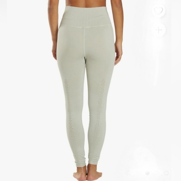 NWT Free People Good Karma Leggings Sea Glass Size M/L - Picture 5 of 12